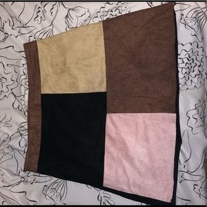 COLOR BLOCK MINI SKIRT